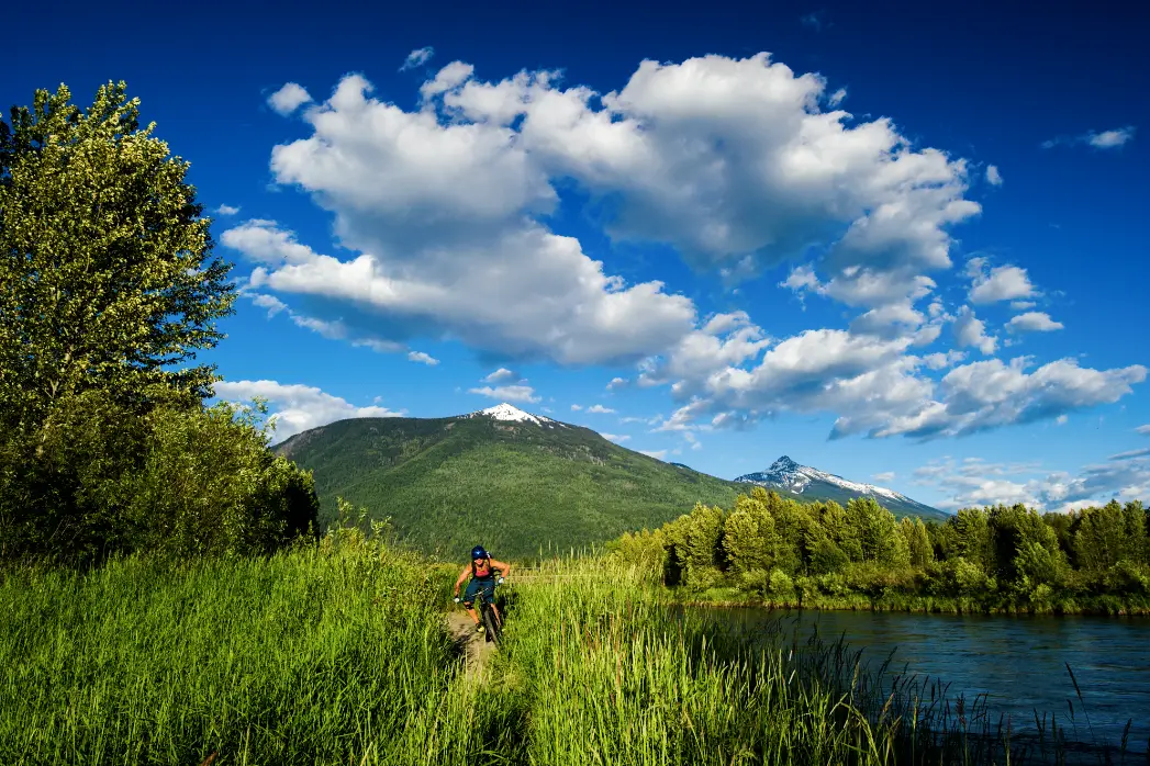 Cross Country Biking in Revelstoke