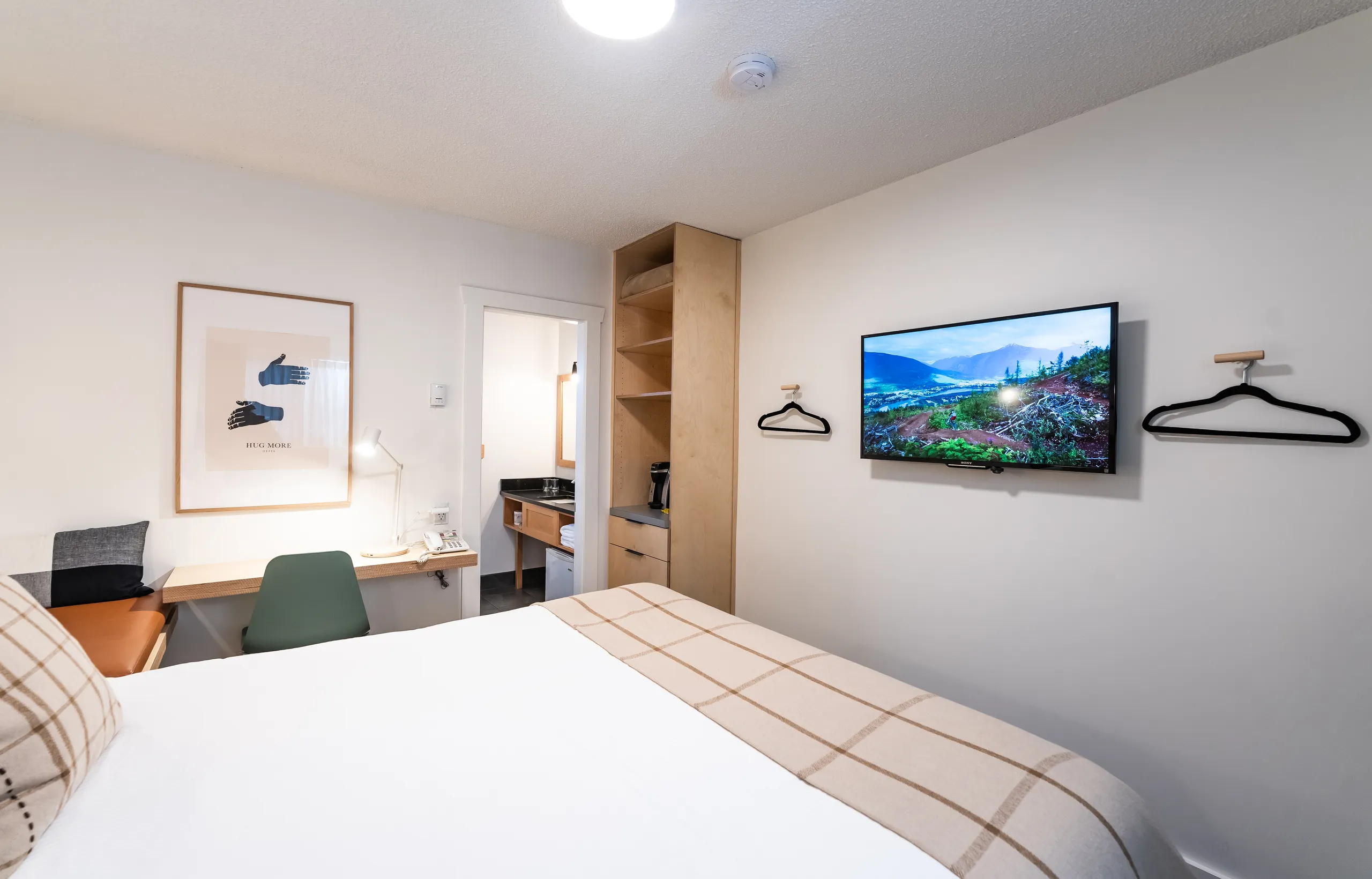 swiss chalet motel 2022 interior 39