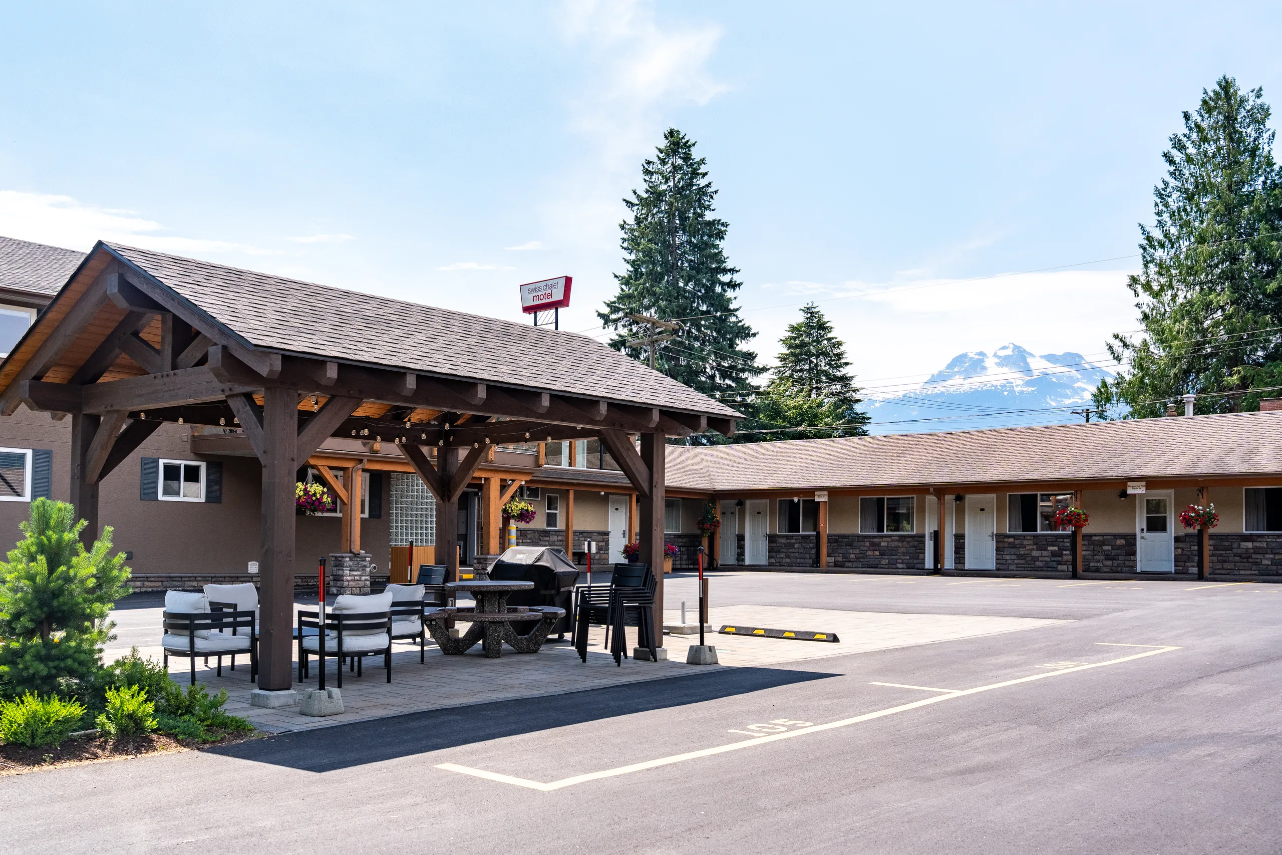 swiss chalet motel 2026 exterior summer 17